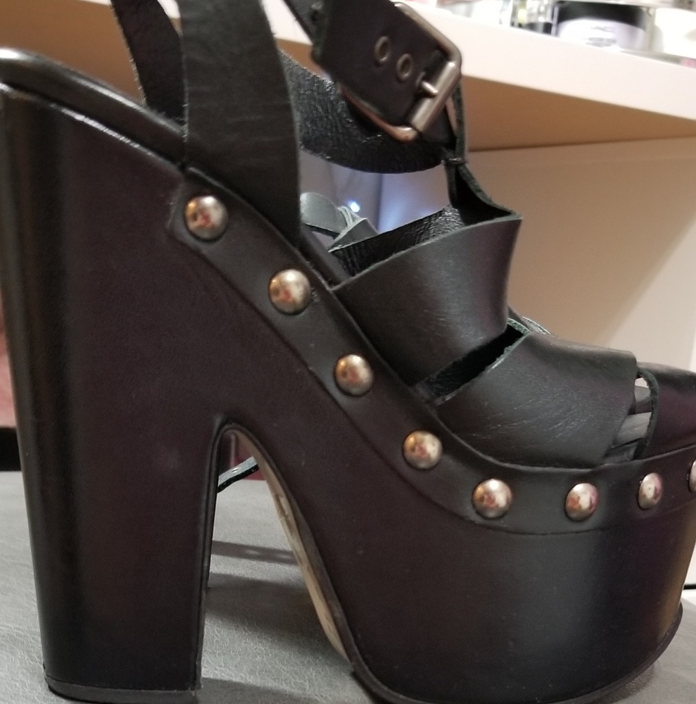 💜OFFICE LONDON💜 SIZE 6/37